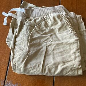Editions NWOT shorts boys 14/16 linen/cotton. Approximately 19 inches long. NICE